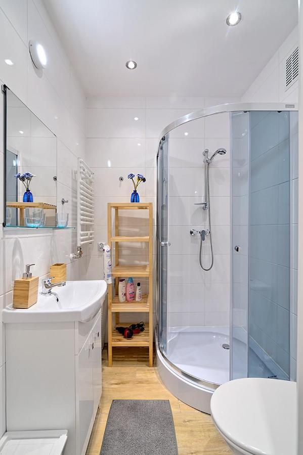 Lovely Apartment Krasków Εξωτερικό φωτογραφία