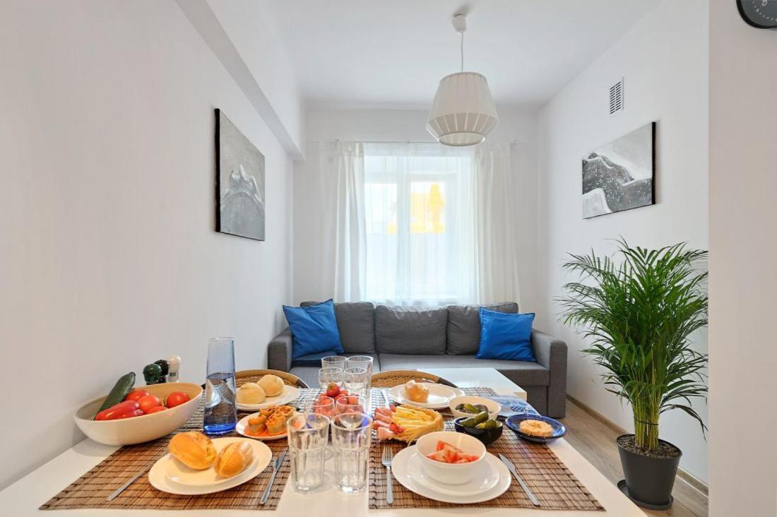 Lovely Apartment Krasków Εξωτερικό φωτογραφία