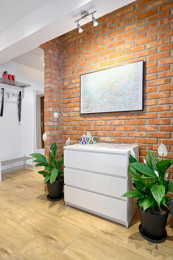 Lovely Apartment Krasków Εξωτερικό φωτογραφία